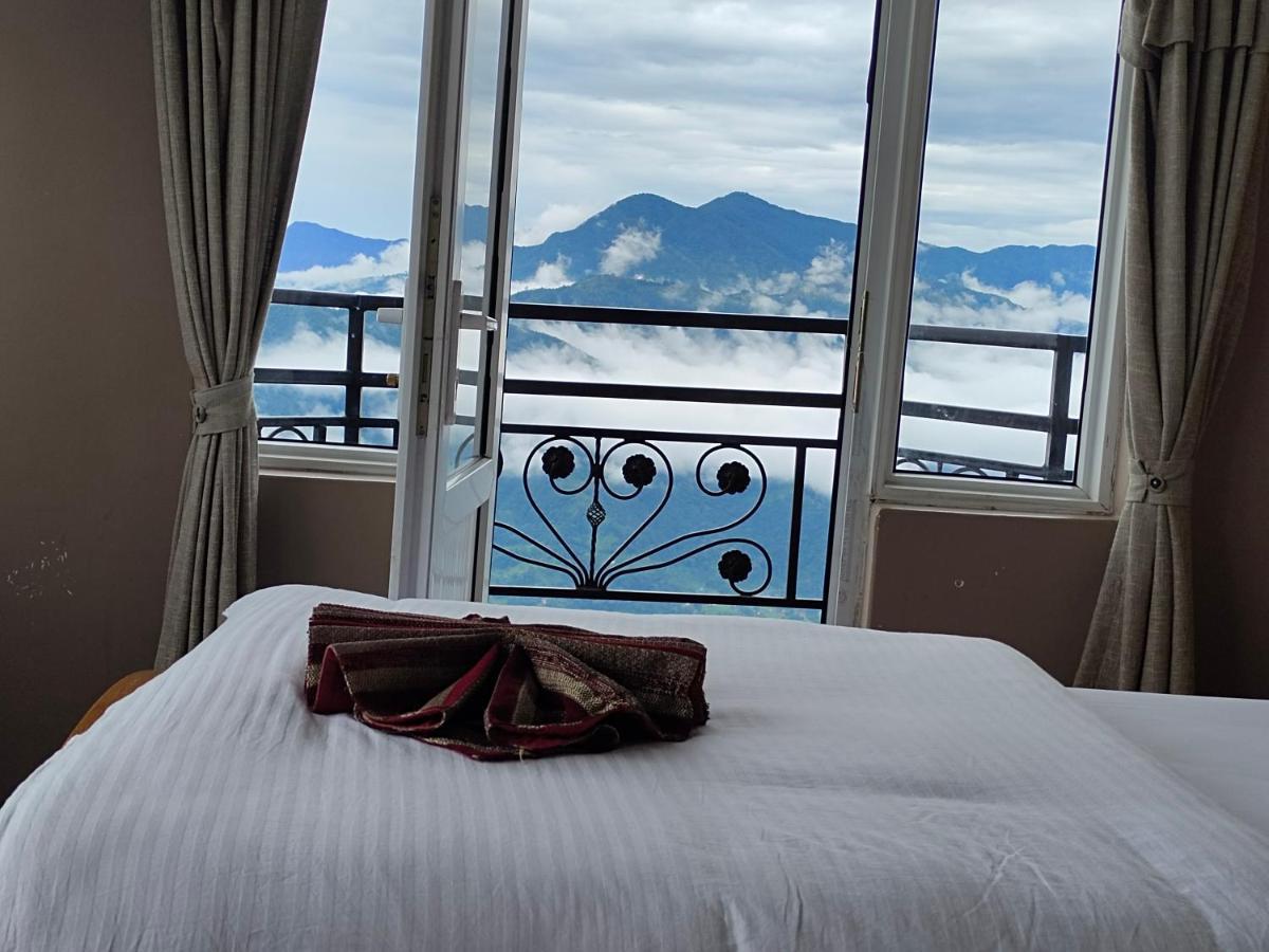 Hotel High Ground Inn Sarangkot Pokhara Exterior photo